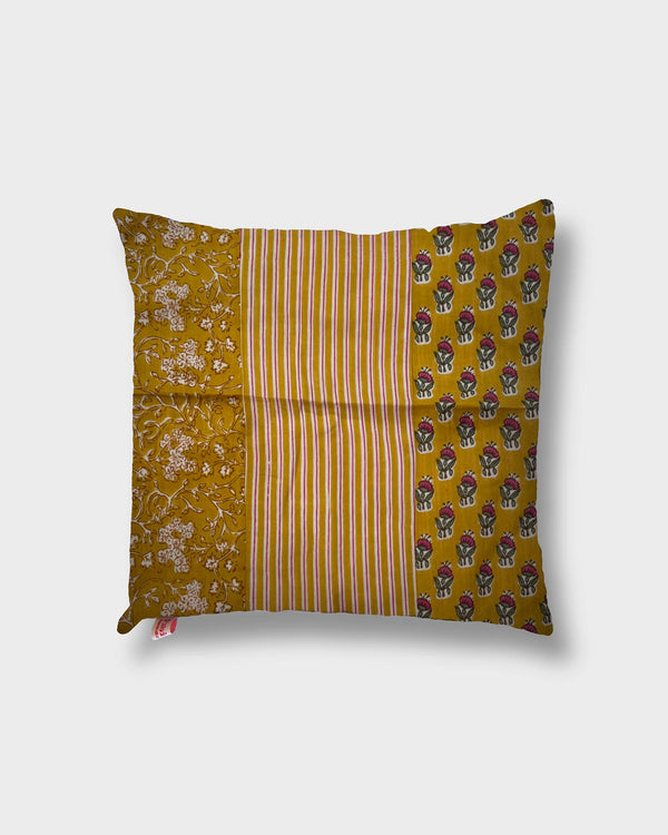 Cuscino Nuova Guinea dettaglio stampa block print su cotone