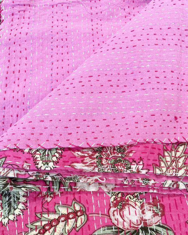 Trapuntatura artigianale copriletto Fuxia Jungle