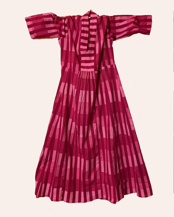 Fuxia Bahaus