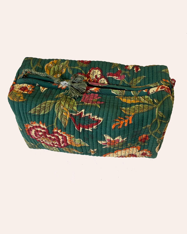 Astuccio trapuntato cotone motivo floreale Udine vista frontale