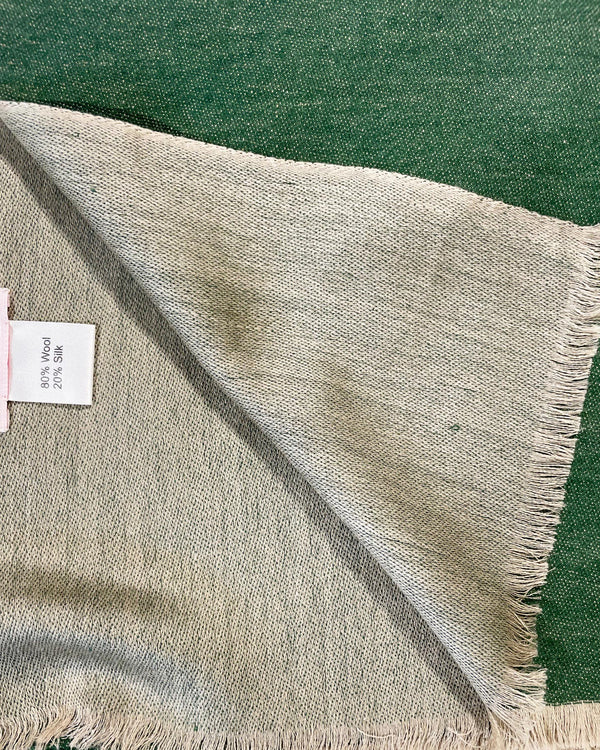 Scialle Vervena Reversible dettaglio retro lana seta Kashmir
