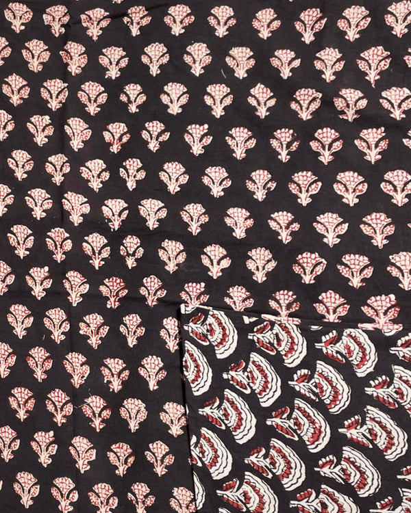 Cuscino Pine Forest dettaglio stampa rami cotone artigianale