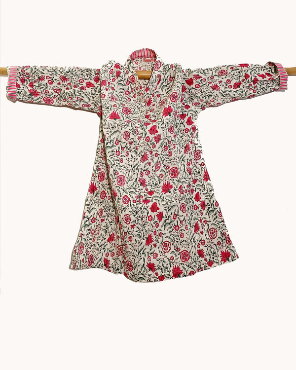 Camicia donna cotone a pieghe pintuck stampa rose magenta su fondo bianco vista frontale