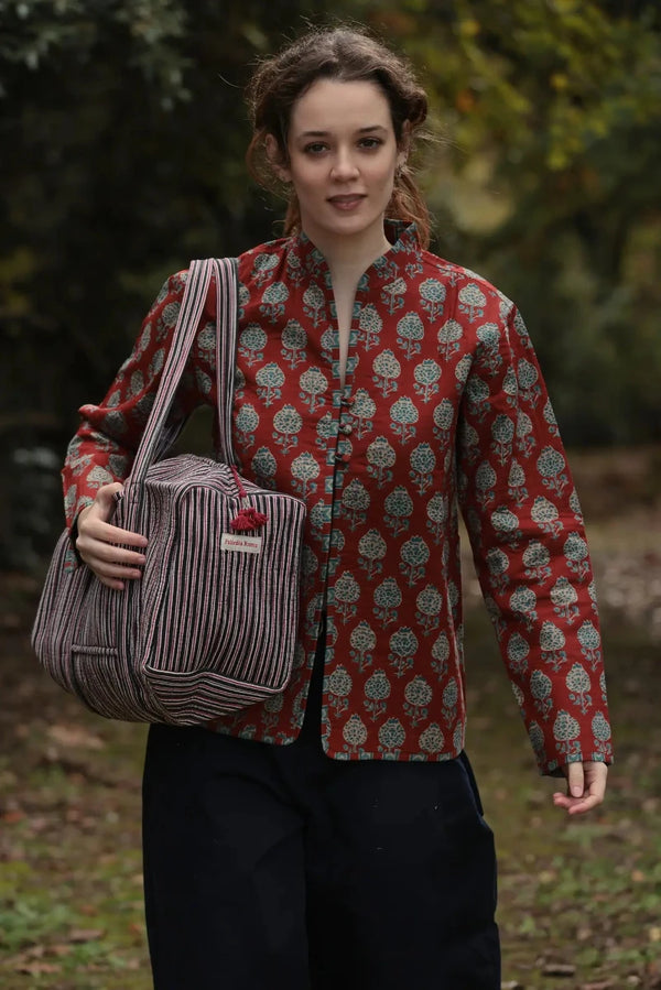 Giacca morbida trapuntata Pomegranade cotone melagrane stilizzate vista frontale