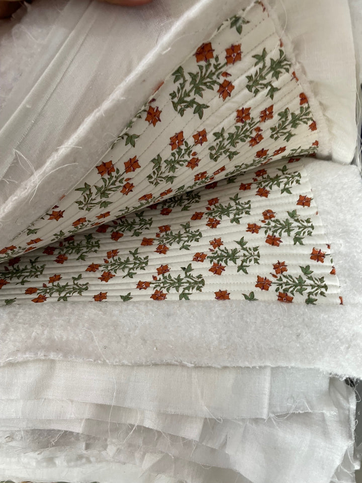 Week Ender Printemps borsa cotone trapuntato indossata