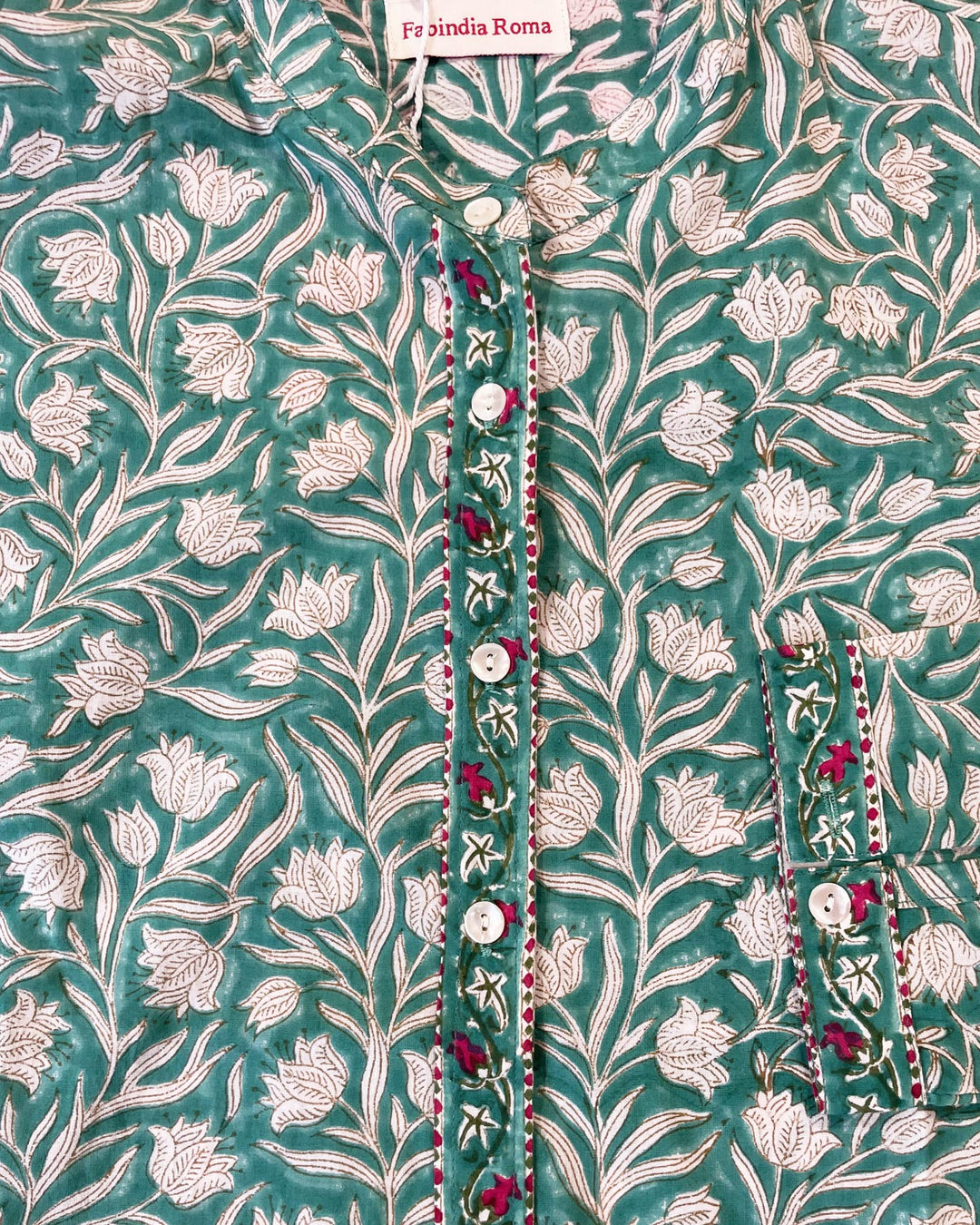 Camicia donna cotone artigianale motivo Agra vista posteriore