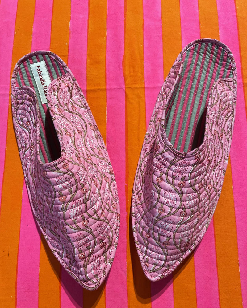 Babouches trapuntate con il tulip iznik