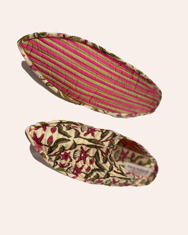 Babouches Pink Butterfly pantofola artigianale vista laterale