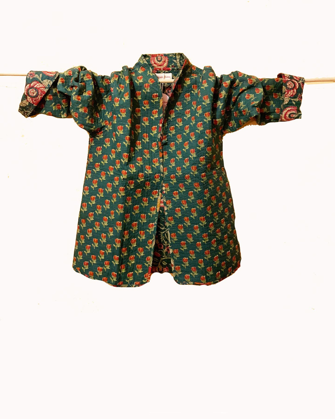 Giacca morbida Fiore Tibet dettaglio trapuntatura cotone artigianale