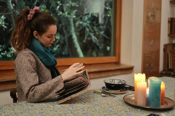 Giacca morbida trapuntata Naipaul cotone azzurro floreale vista frontale