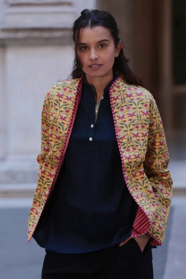 Giacca morbida trapuntata Butterfly cotone farfalle gialle vista frontale