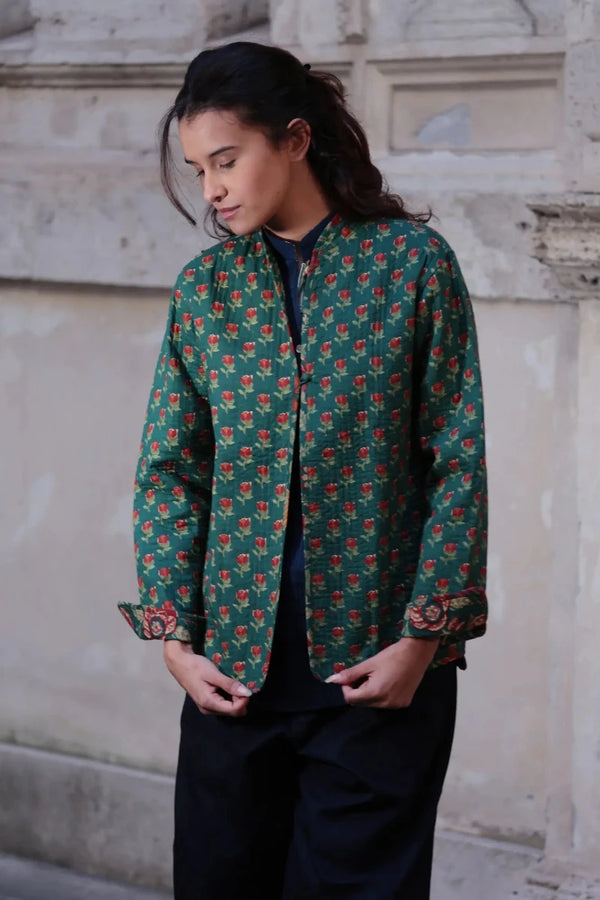 Giacca morbida trapuntata Fiore Tibet cotone color terra motivi tibetani vista frontale