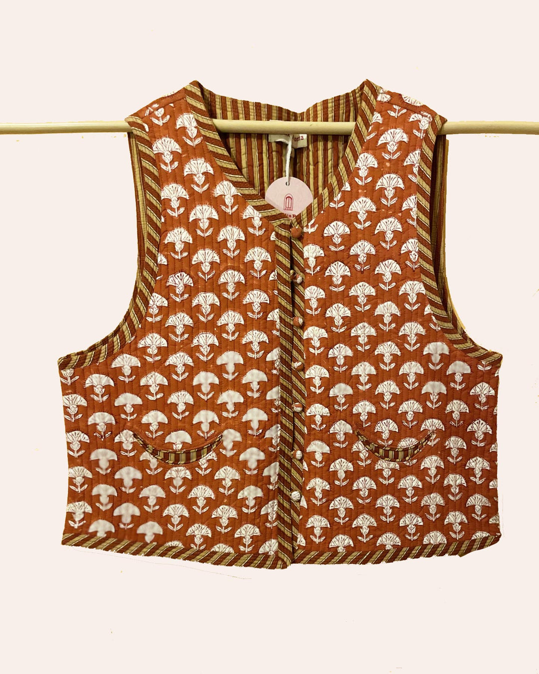 Gilet Mushroom dettaglio tessuto cotone stampato a mano