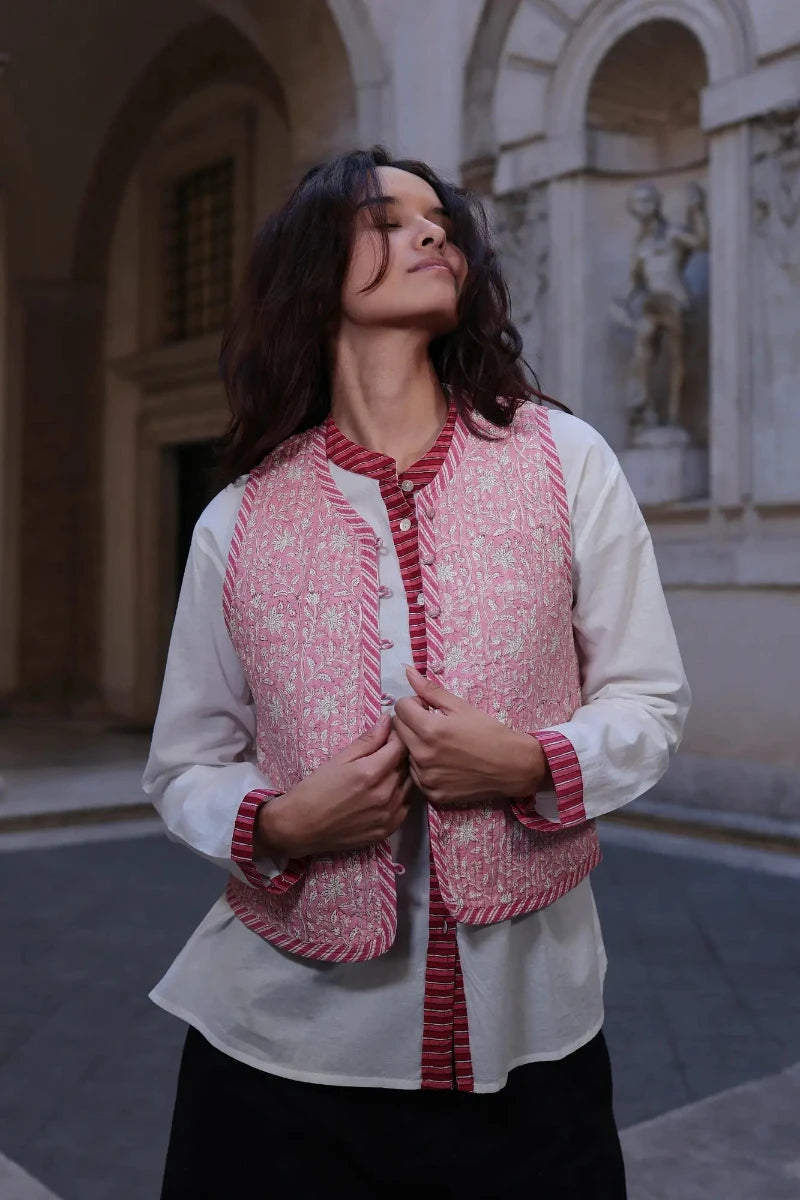 Gilet trapuntato Pink City cotone rosa stampato a mano vista frontale