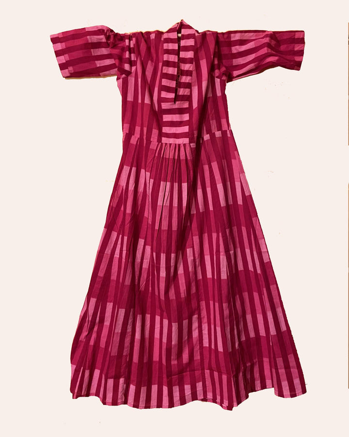 Fuxia Bahaus
