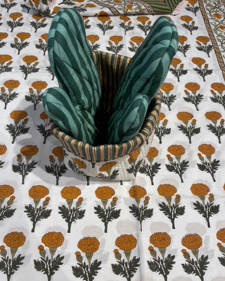 Moghul  Yellow Ochre Marigold