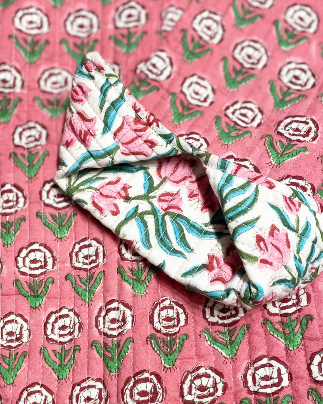 Giacca trapuntata Pilli dettaglio tessuto cotone stampato fiori rossi